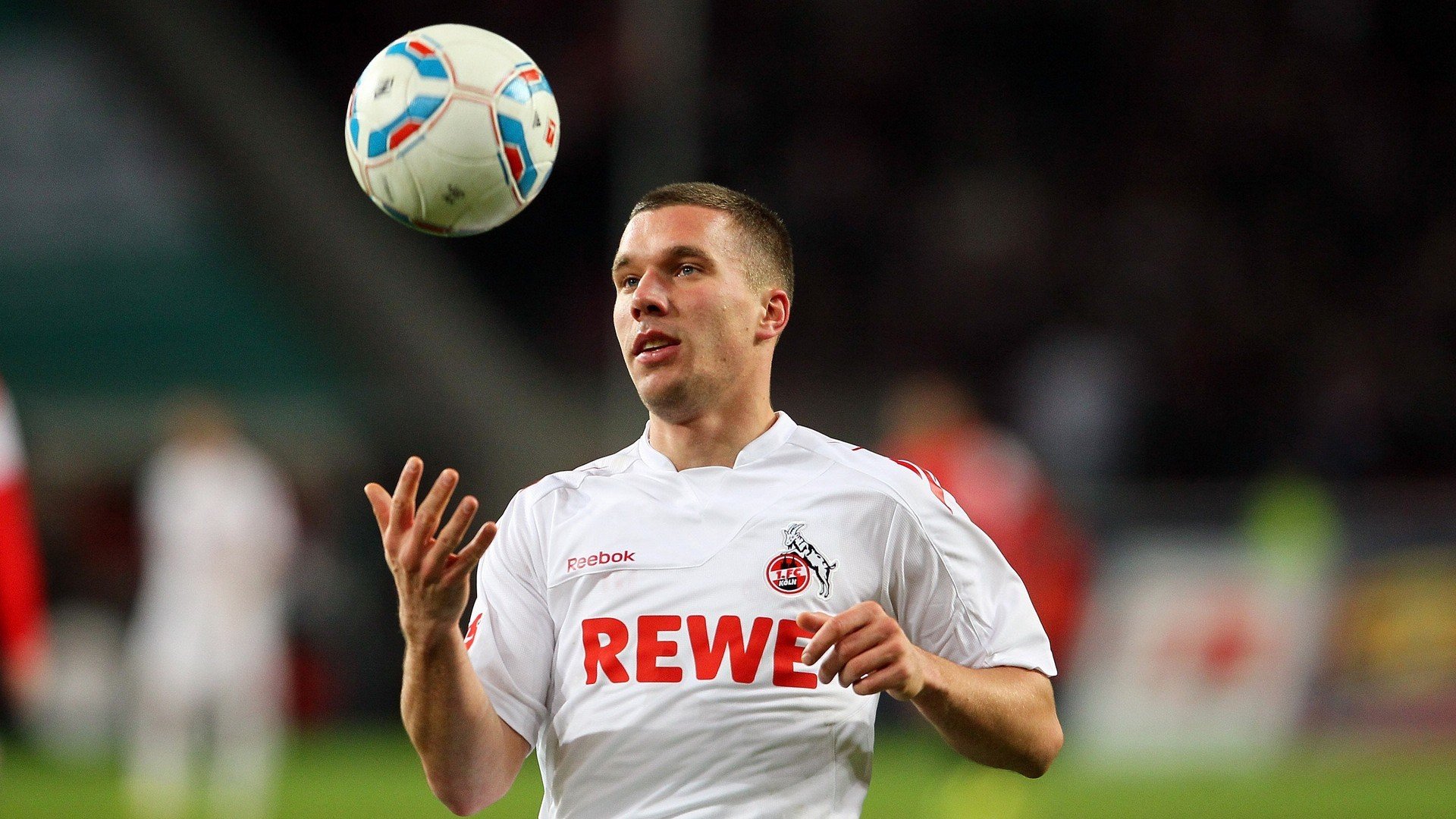 电竞比赛中的战略布局:高瞻远瞩,运筹帷幄,电竞比赛策划和执行流程